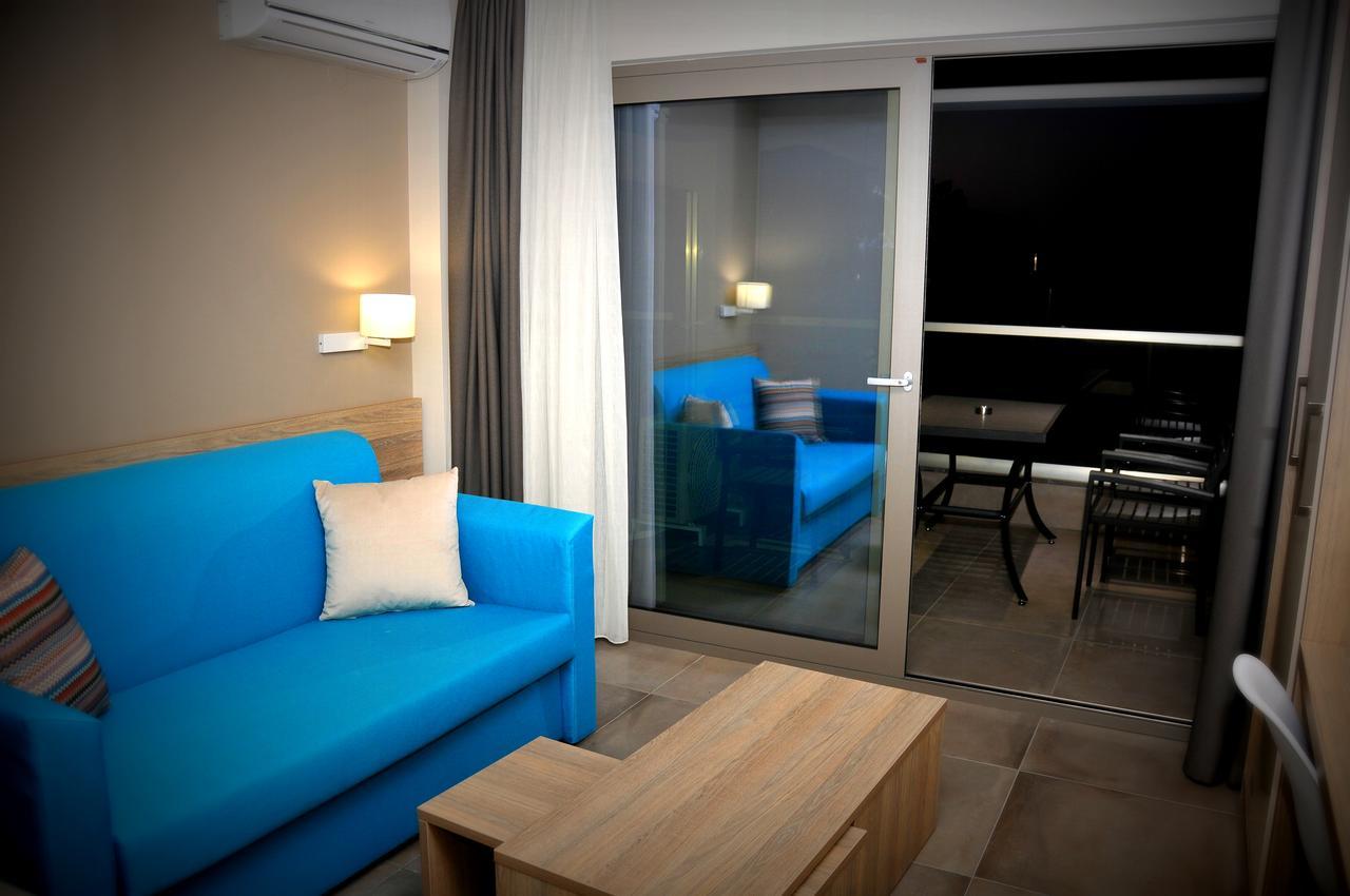 Riviera Olympus Gods Hotel Paralia Katerinis Ngoại thất bức ảnh