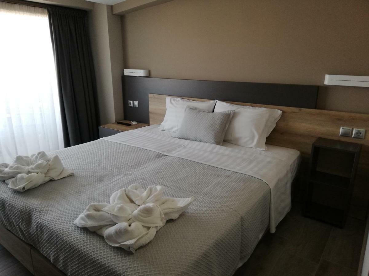 Riviera Olympus Gods Hotel Paralia Katerinis Ngoại thất bức ảnh