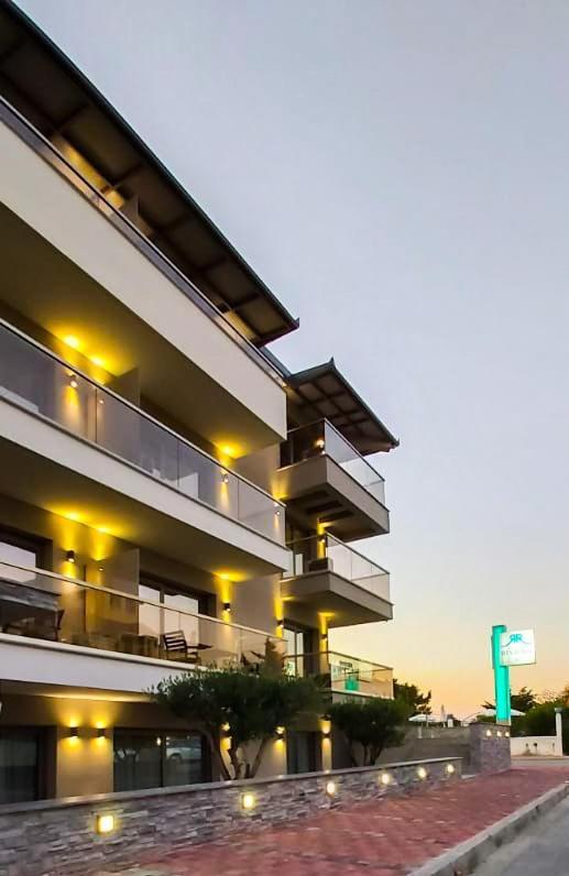 Riviera Olympus Gods Hotel Paralia Katerinis Ngoại thất bức ảnh